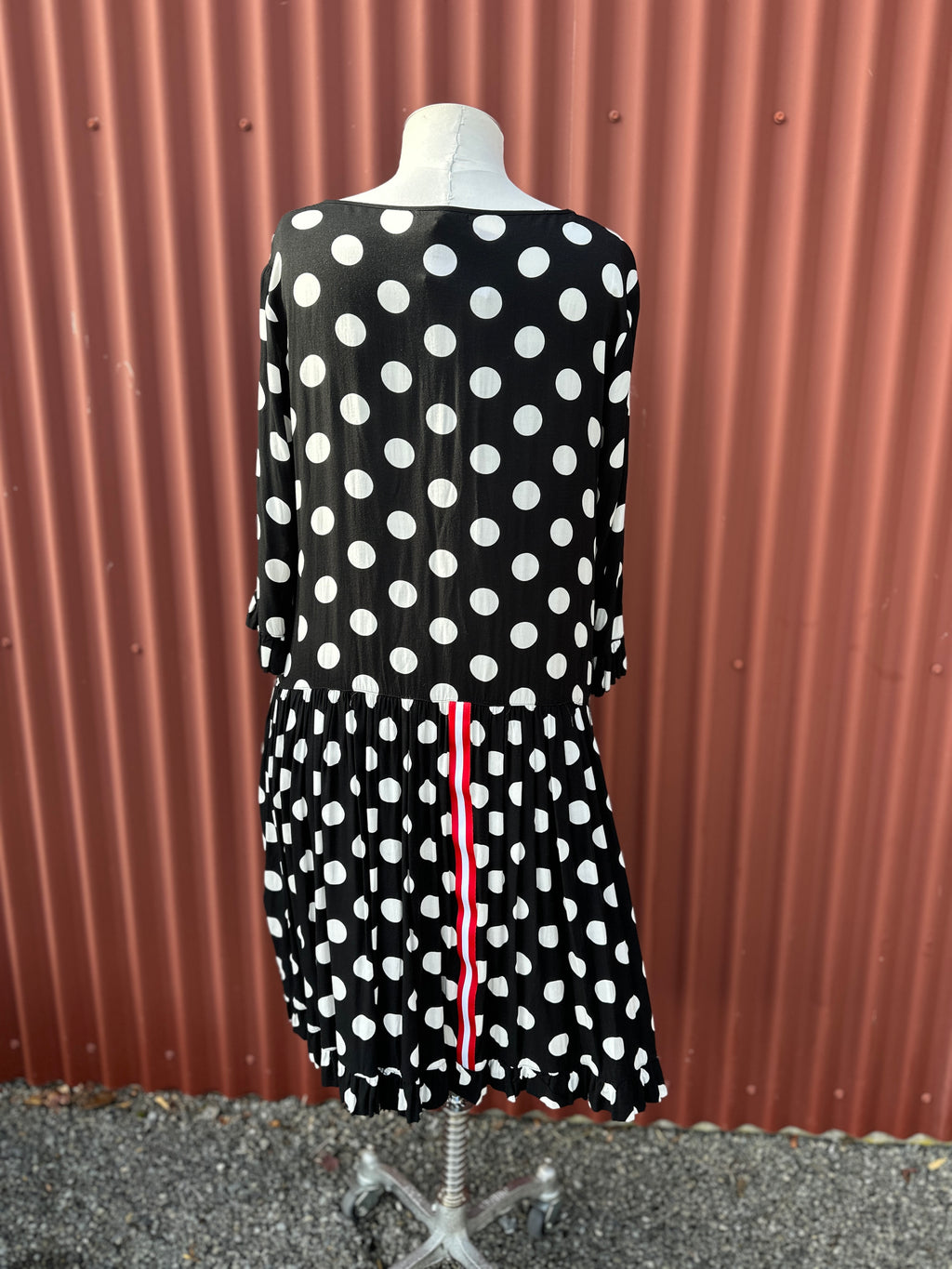 Jellicoe - Black & Whit Spot Dress Size XL (18)