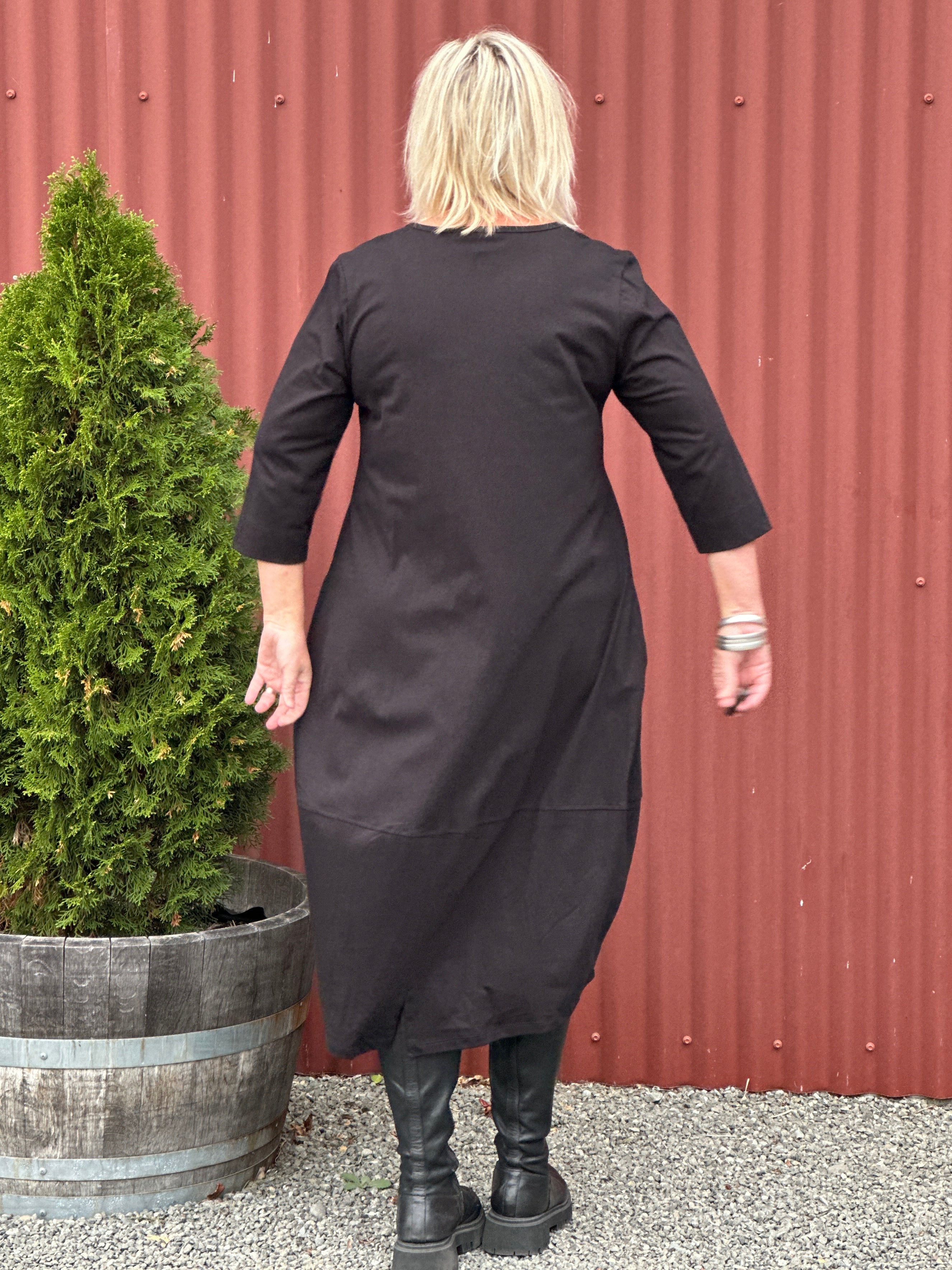 Bouquet Black Cocoon Dress