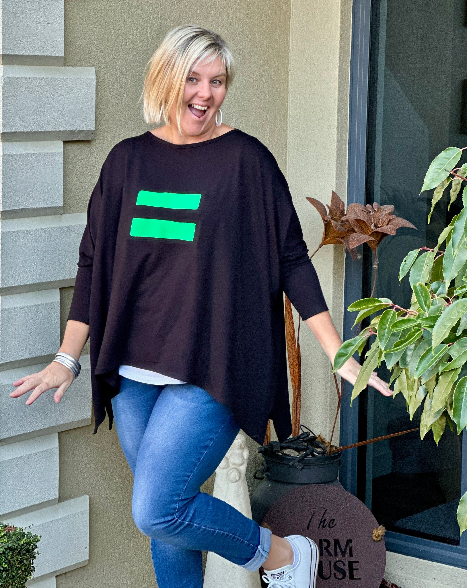 ! !     Green Block Black Tasman Tee