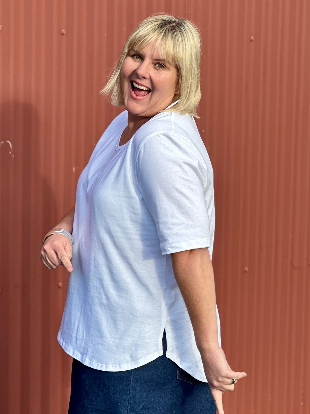 Cotton Knit Basic Curved Tee - White