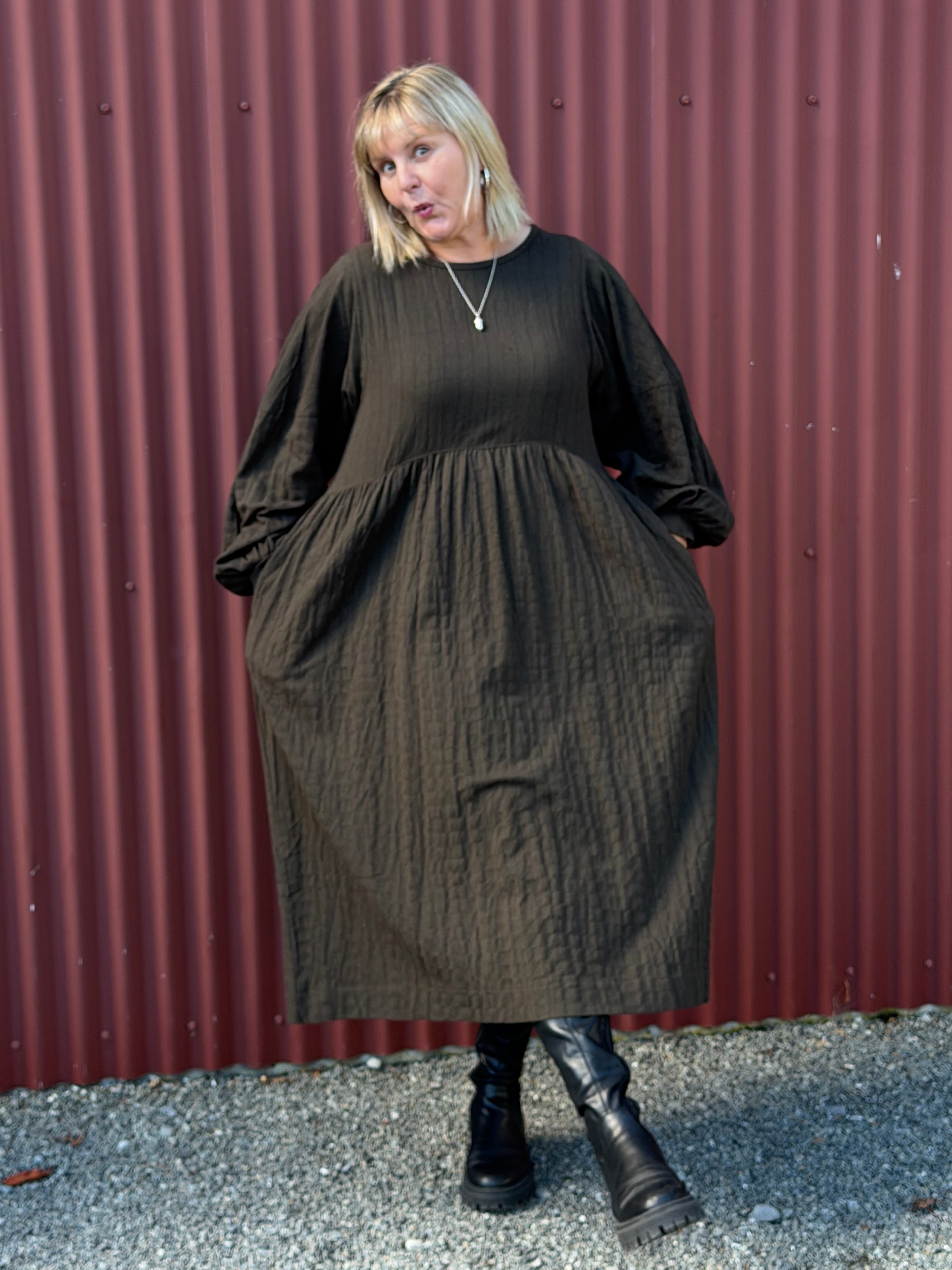 Brie Dress - Sage Line