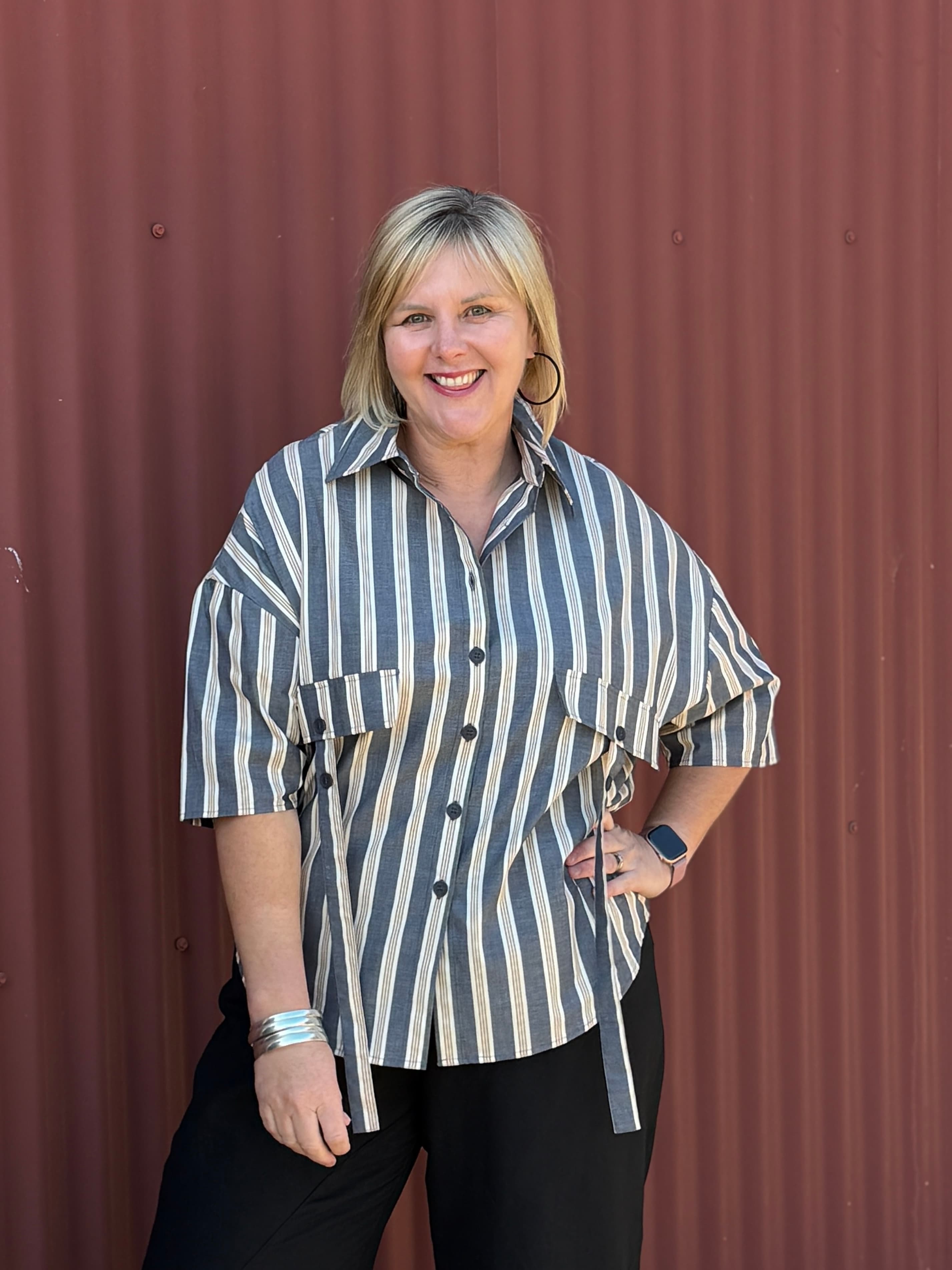 Diva Stripe Shirt | Navy