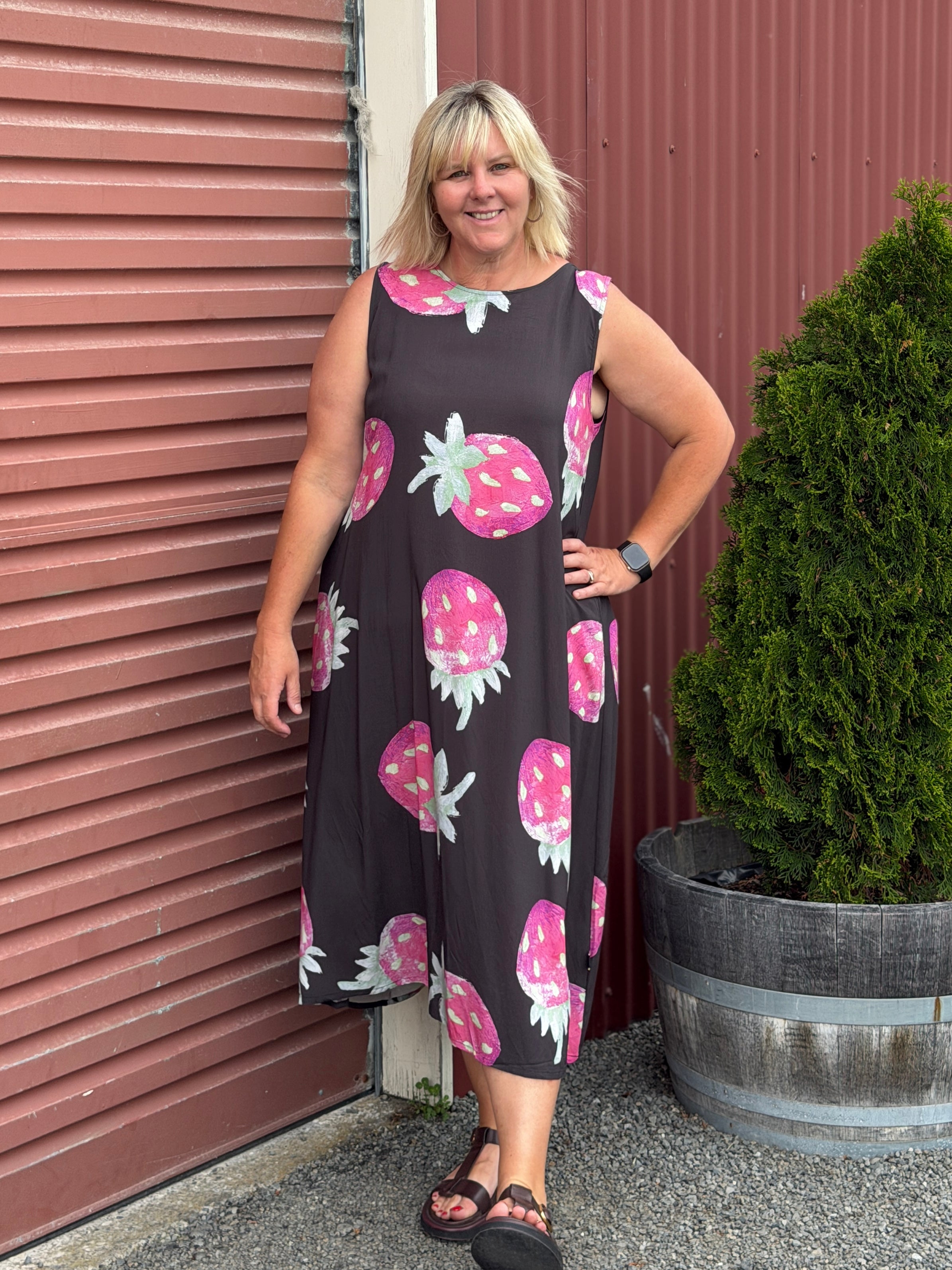 Tasmin Dress -Strawberry Fields