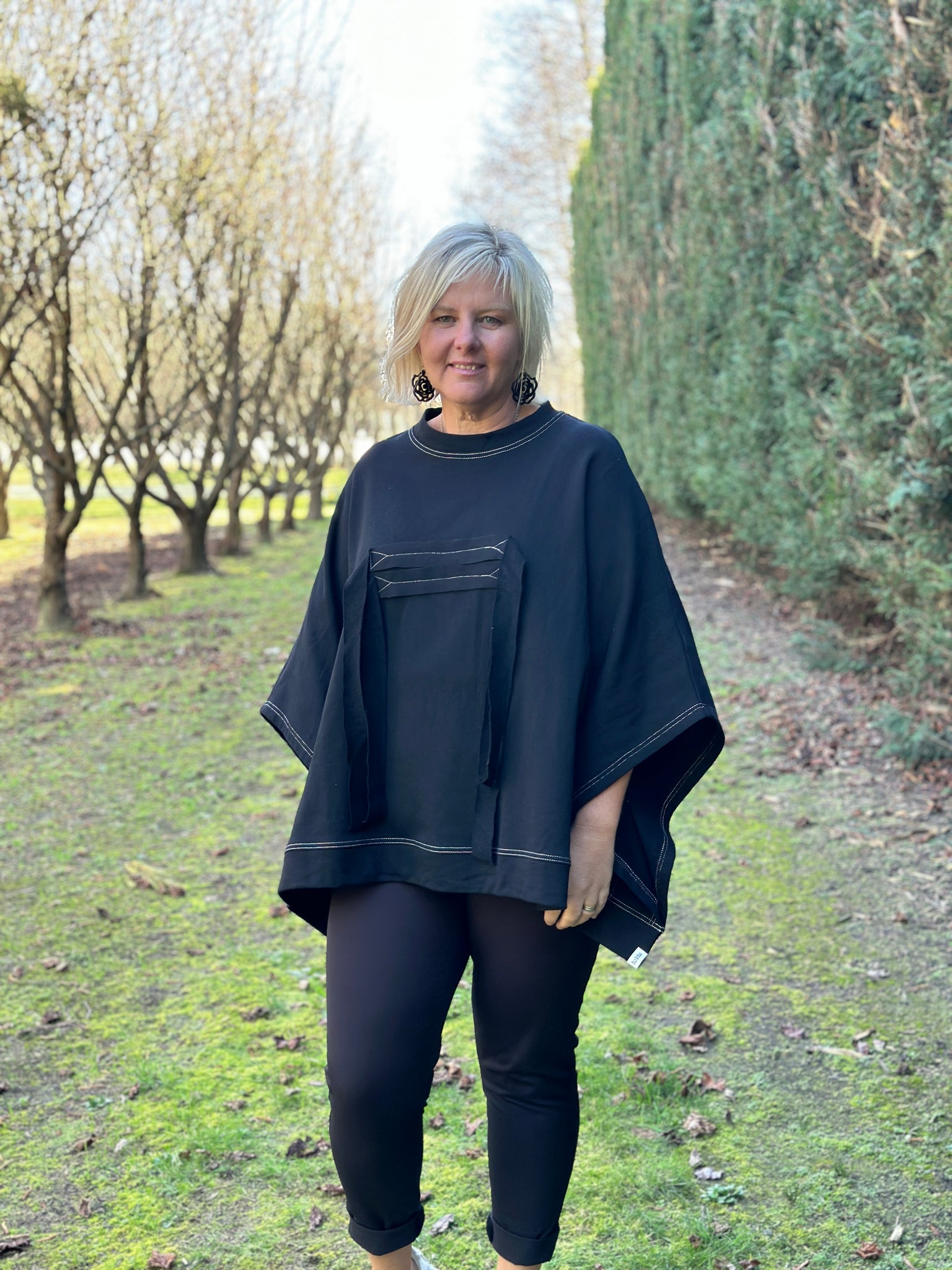 Cape Jumper - Black