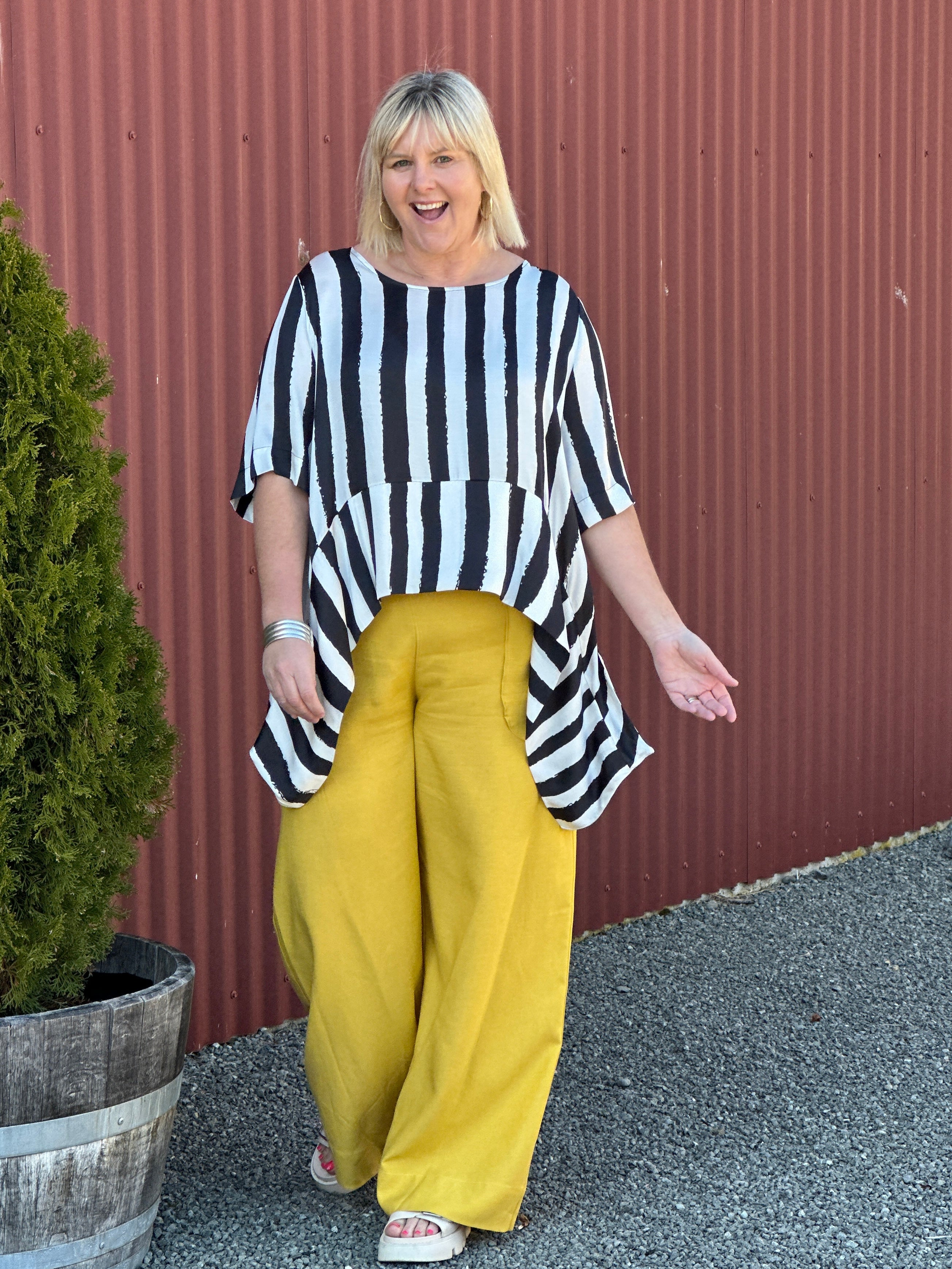 Soprano Relaxed Palazzo Pants - Harvest Gold