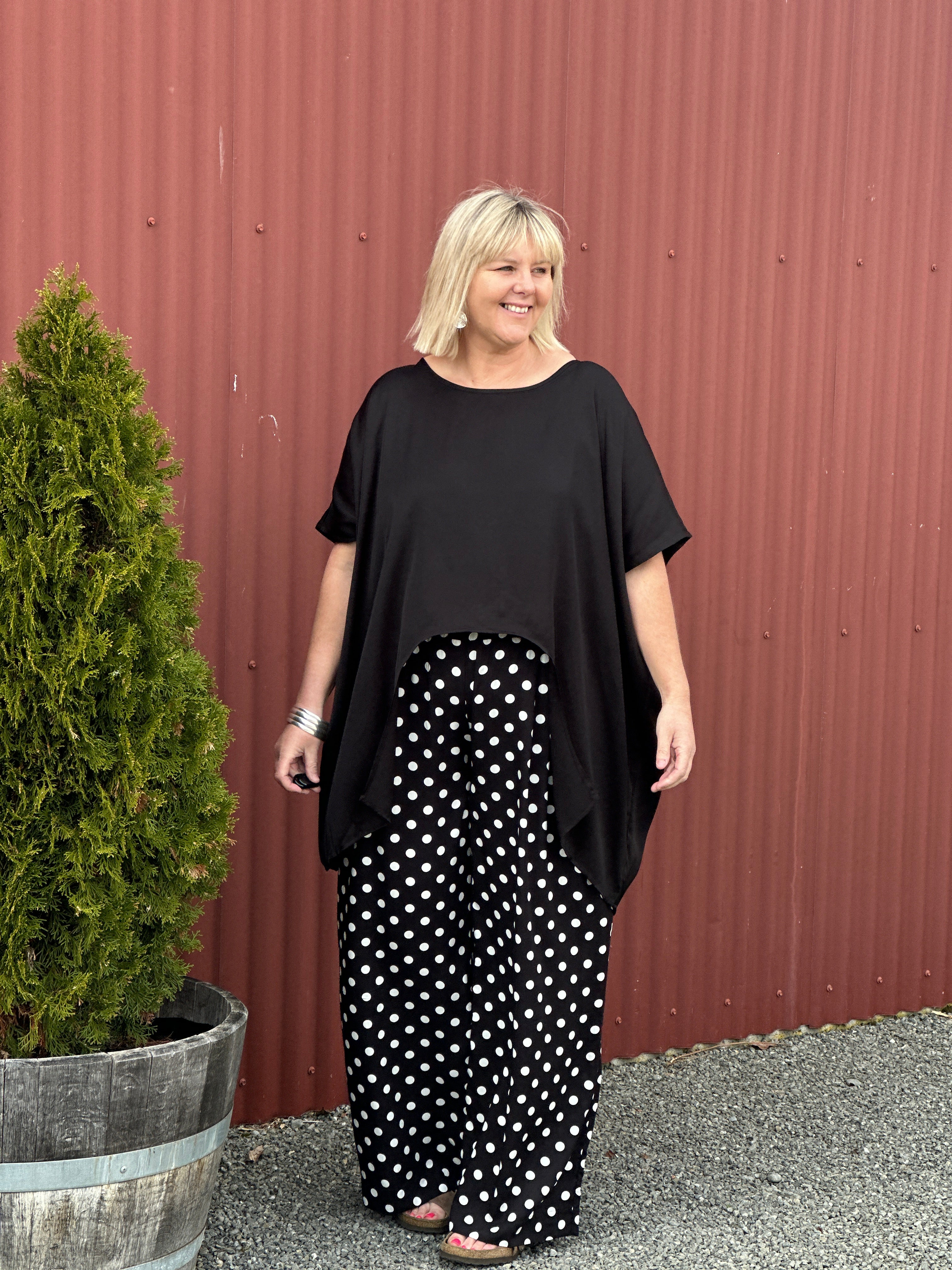 CURVE TOP - Black