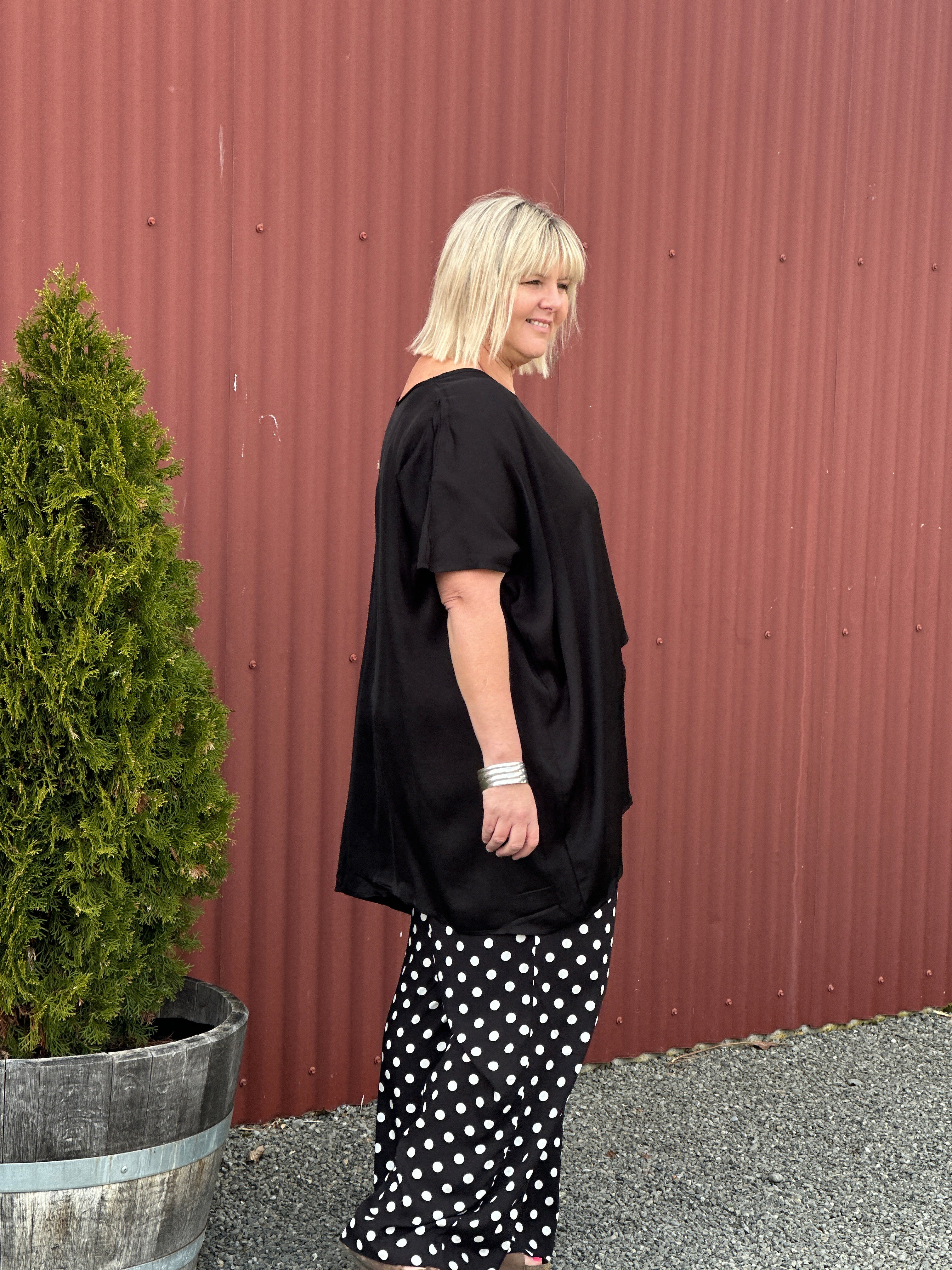 CURVE TOP - Black