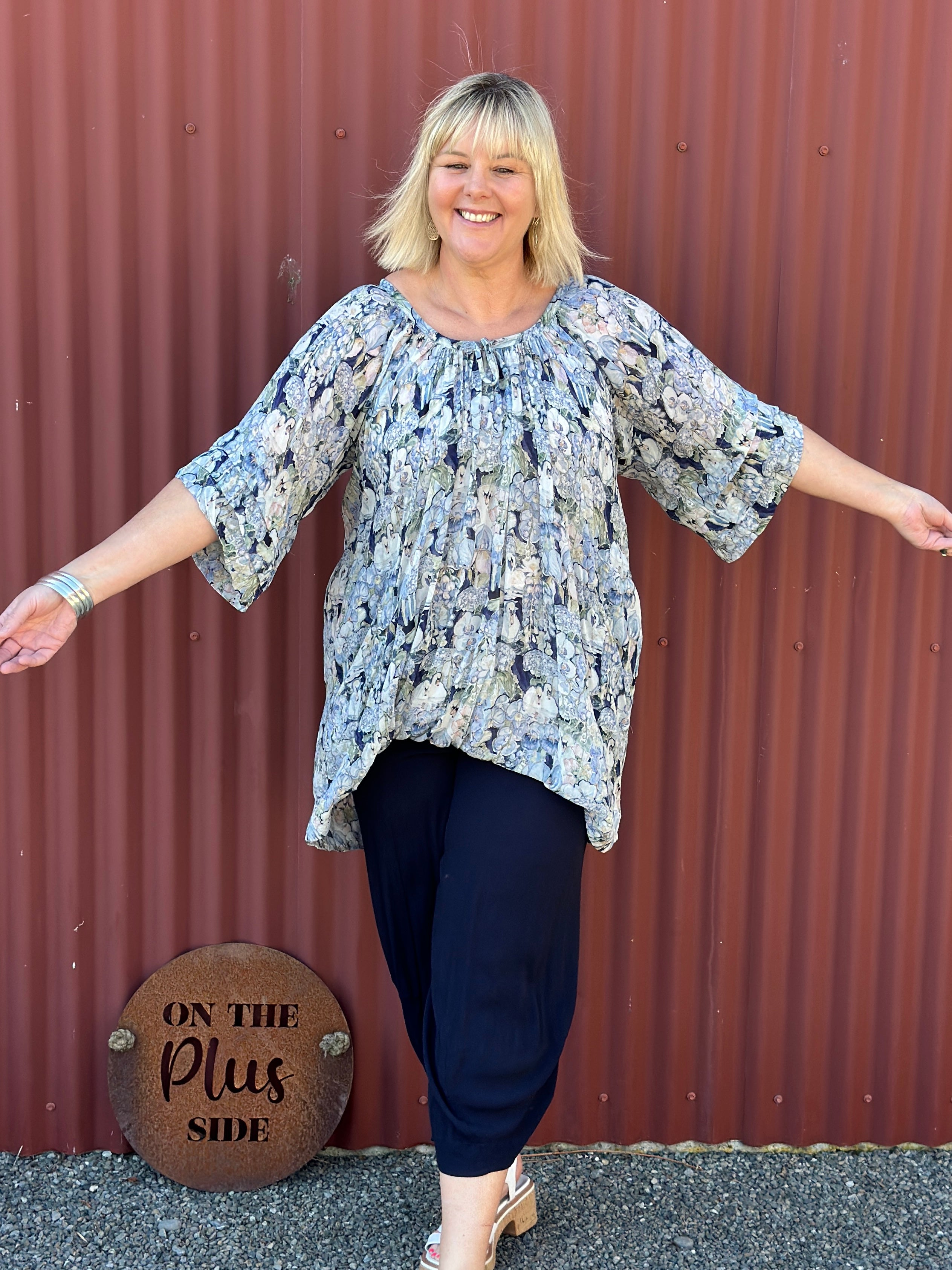 Gypsy Top - Swan Print