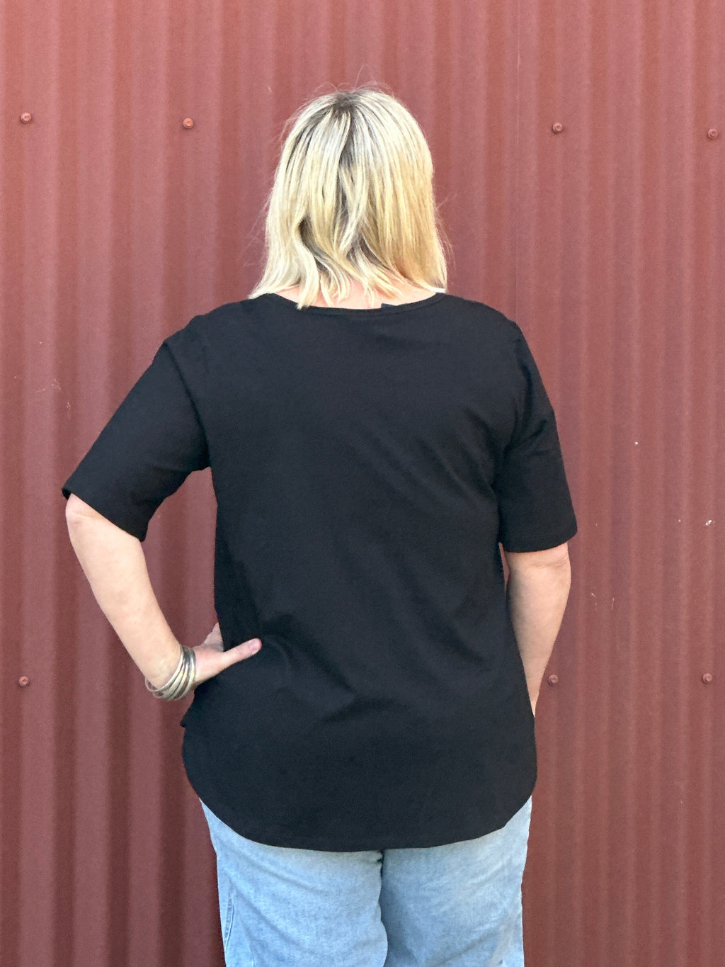 Cotton Knit Basic Curved Tee - Black with Print