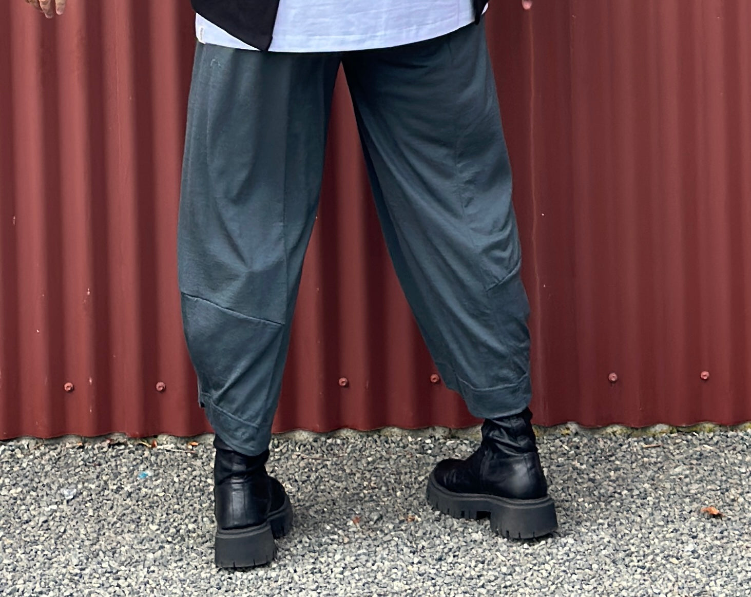 Merino Pouch Pants-Charcoal