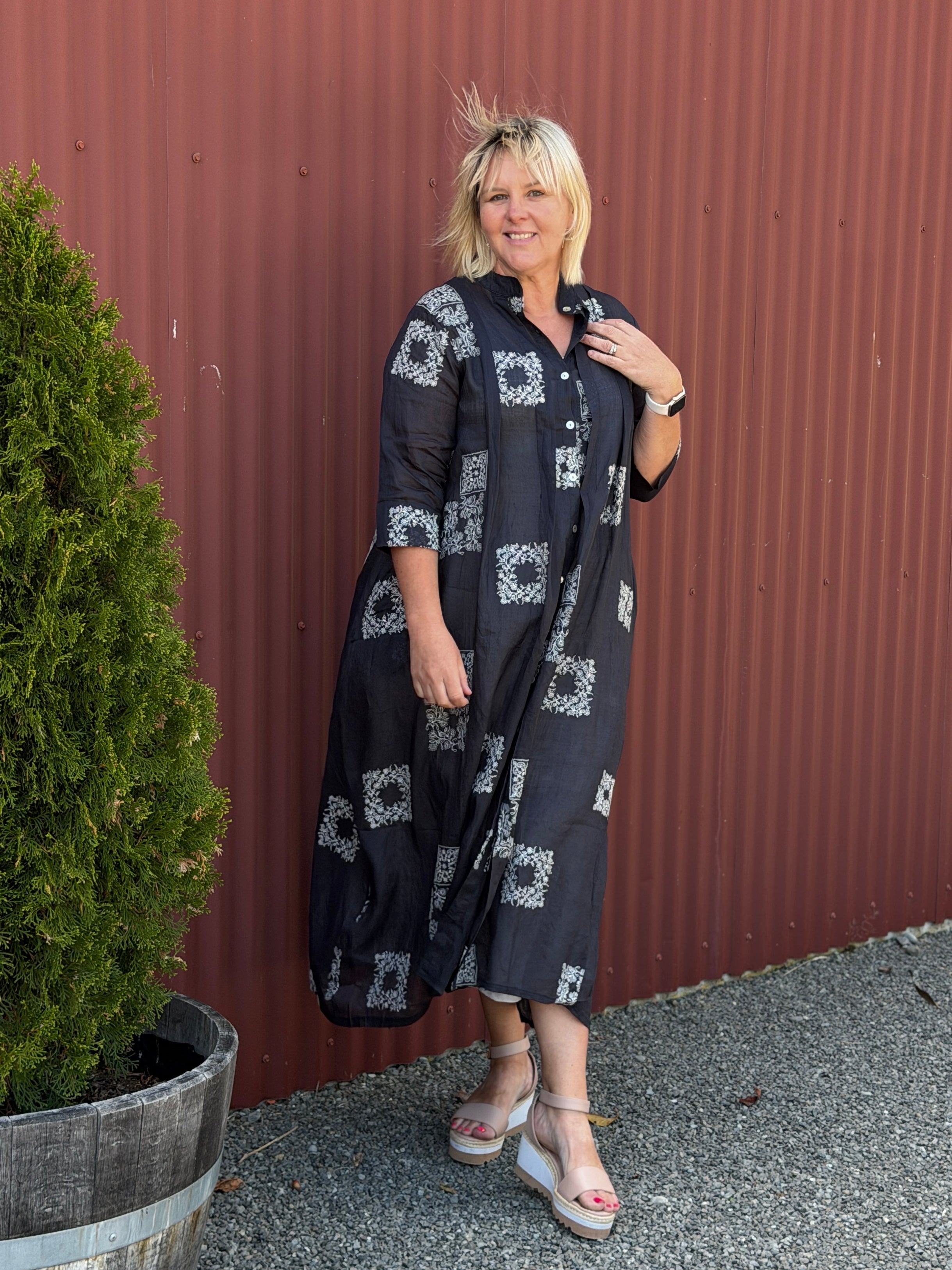 French Me in Dress - Cream/ black Embroidered