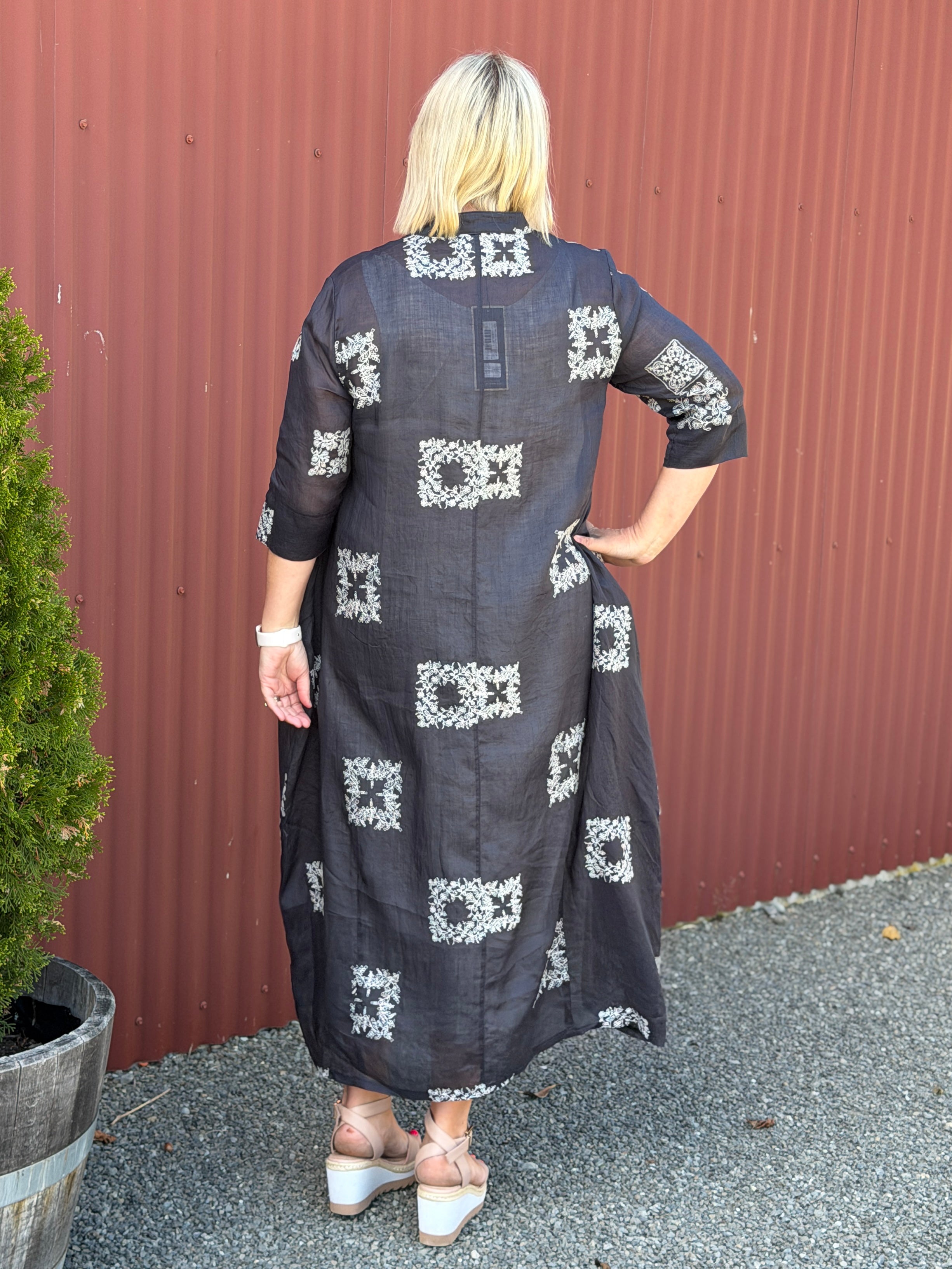 French Me in Dress - Cream/ black Embroidered