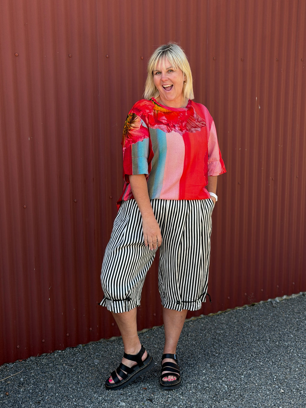 Zepher Top - Vibrant Poppies