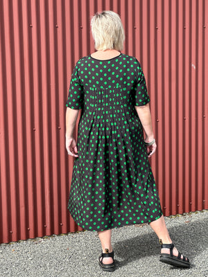 ! A Maisey Green Spot Dress