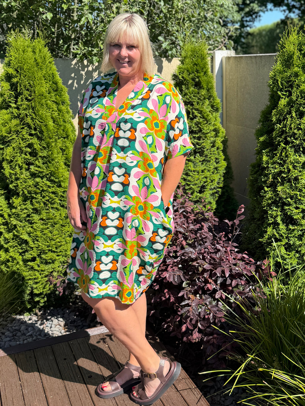 Kotua Dress -Green Retro