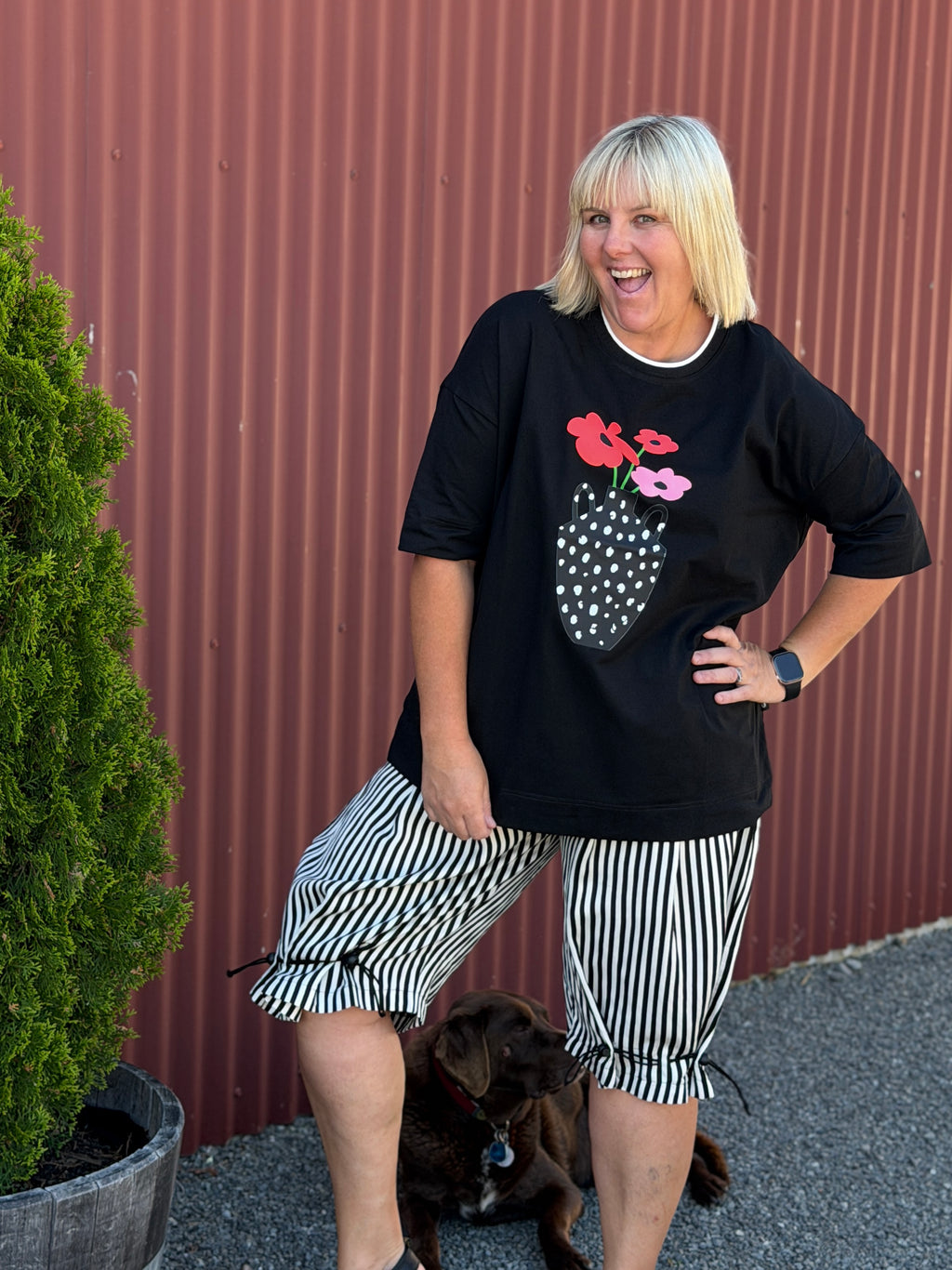 Jellicoe Box Tee -Black Flower Pot