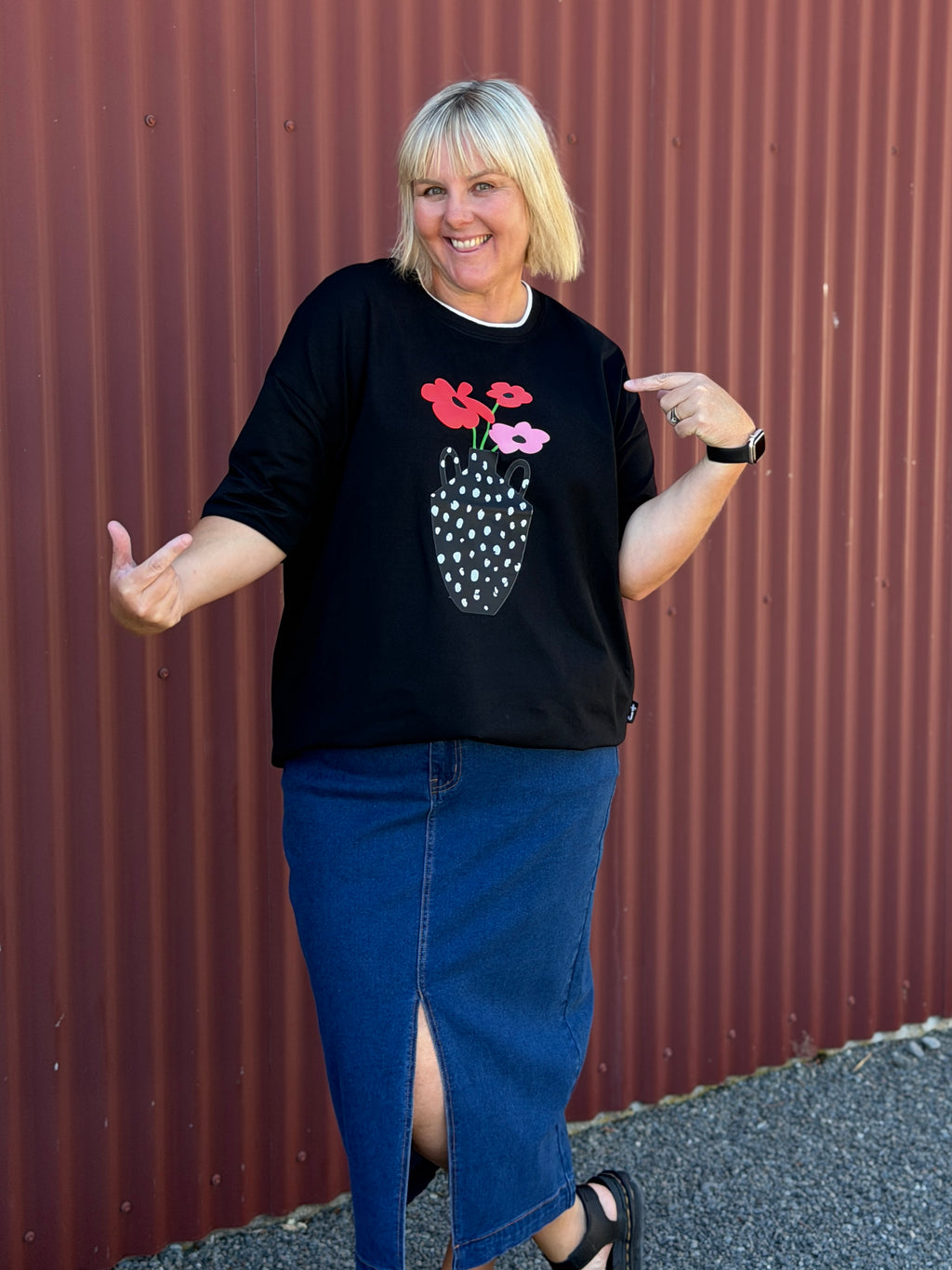 Jellicoe Box Tee -Black Flower Pot