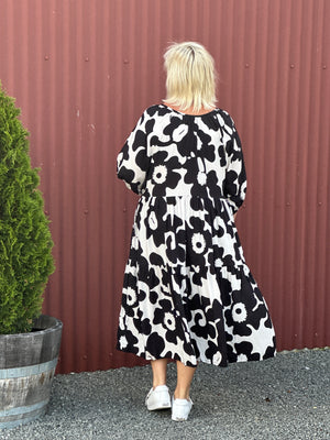 Jacinta Dress -Black and White