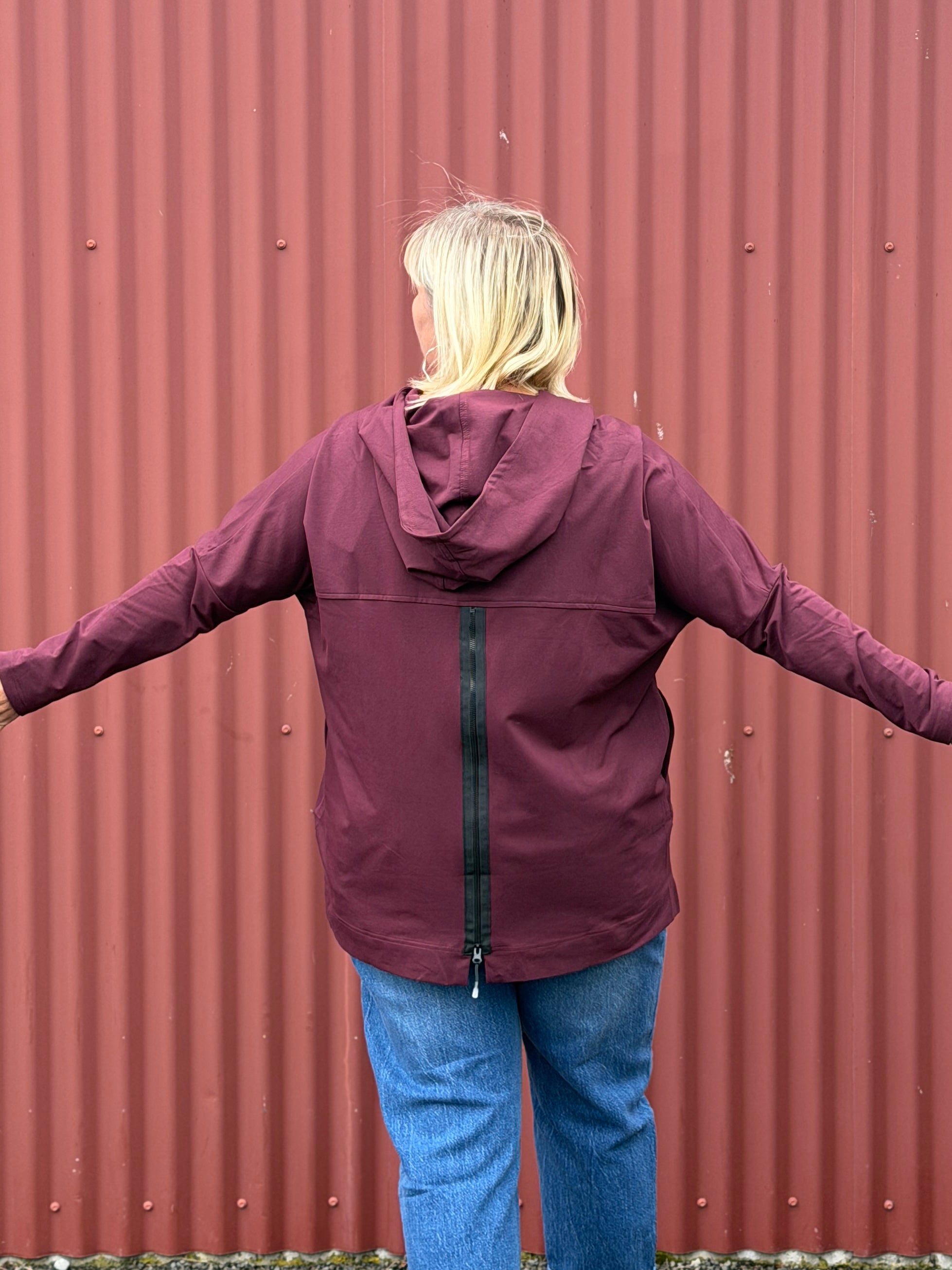 Hoodie  Rubywood Mugs