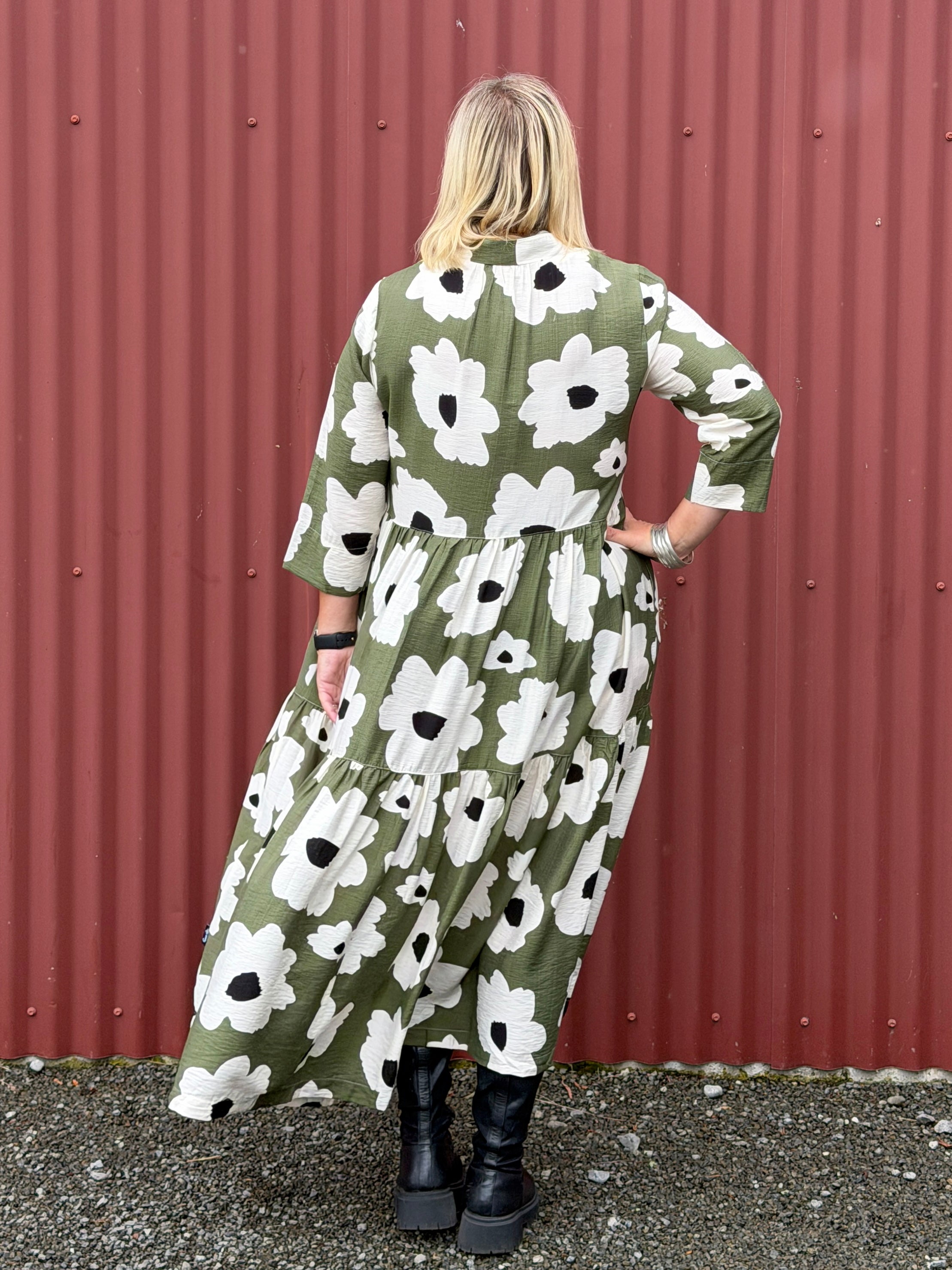 Collar Tiered Dress-Monochrome Meadow