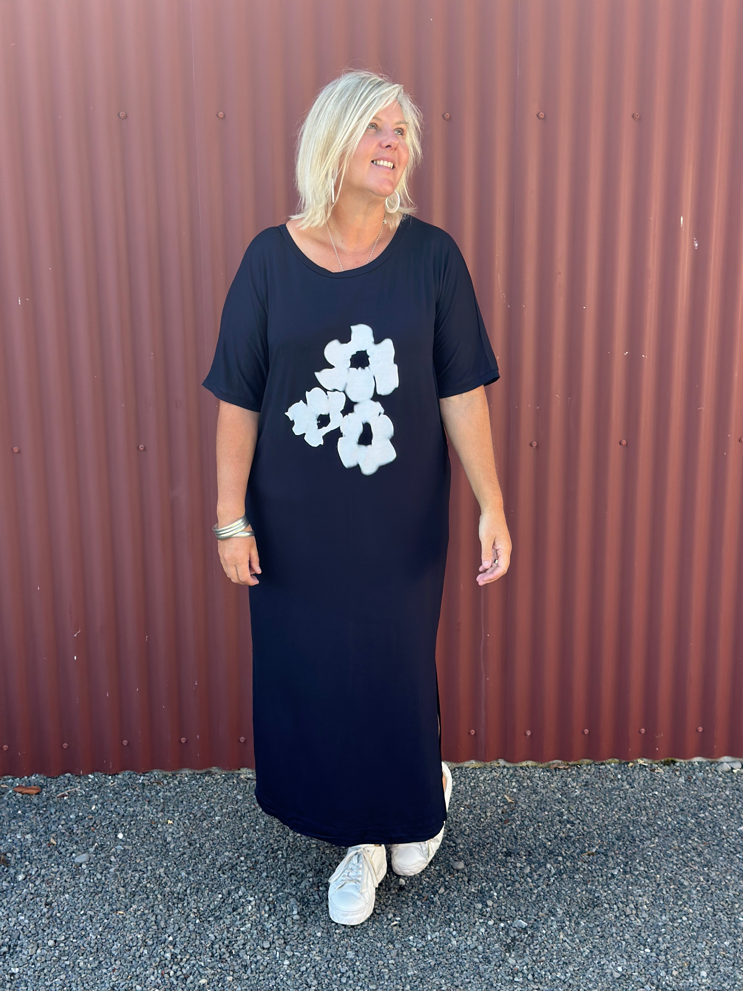 Navy Tee Dress - White Bouquet