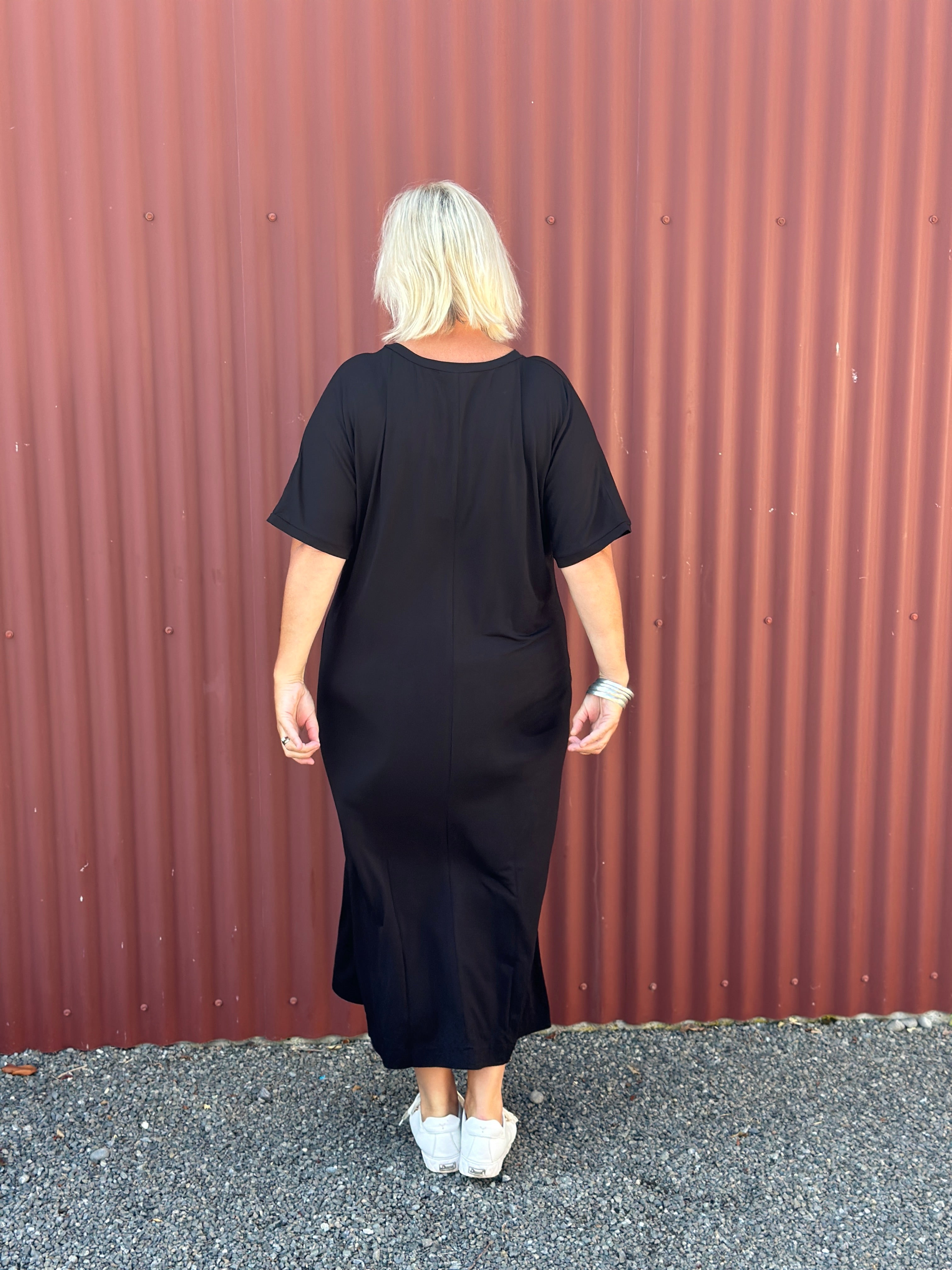 Black Tee Dress - Black Bouquet