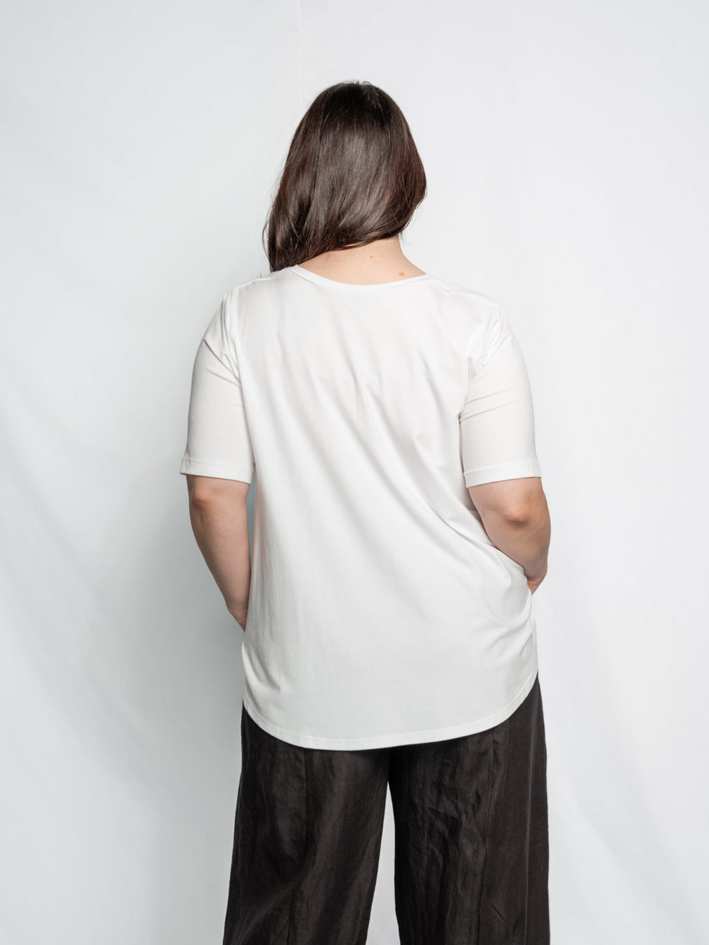 The Lilly Luxe Top has an exclusive print , Lilly with a feature stripe. Its is fitted near the top and then flares out at the bottom. 100% viscose By Cashews Proudly made in NZ