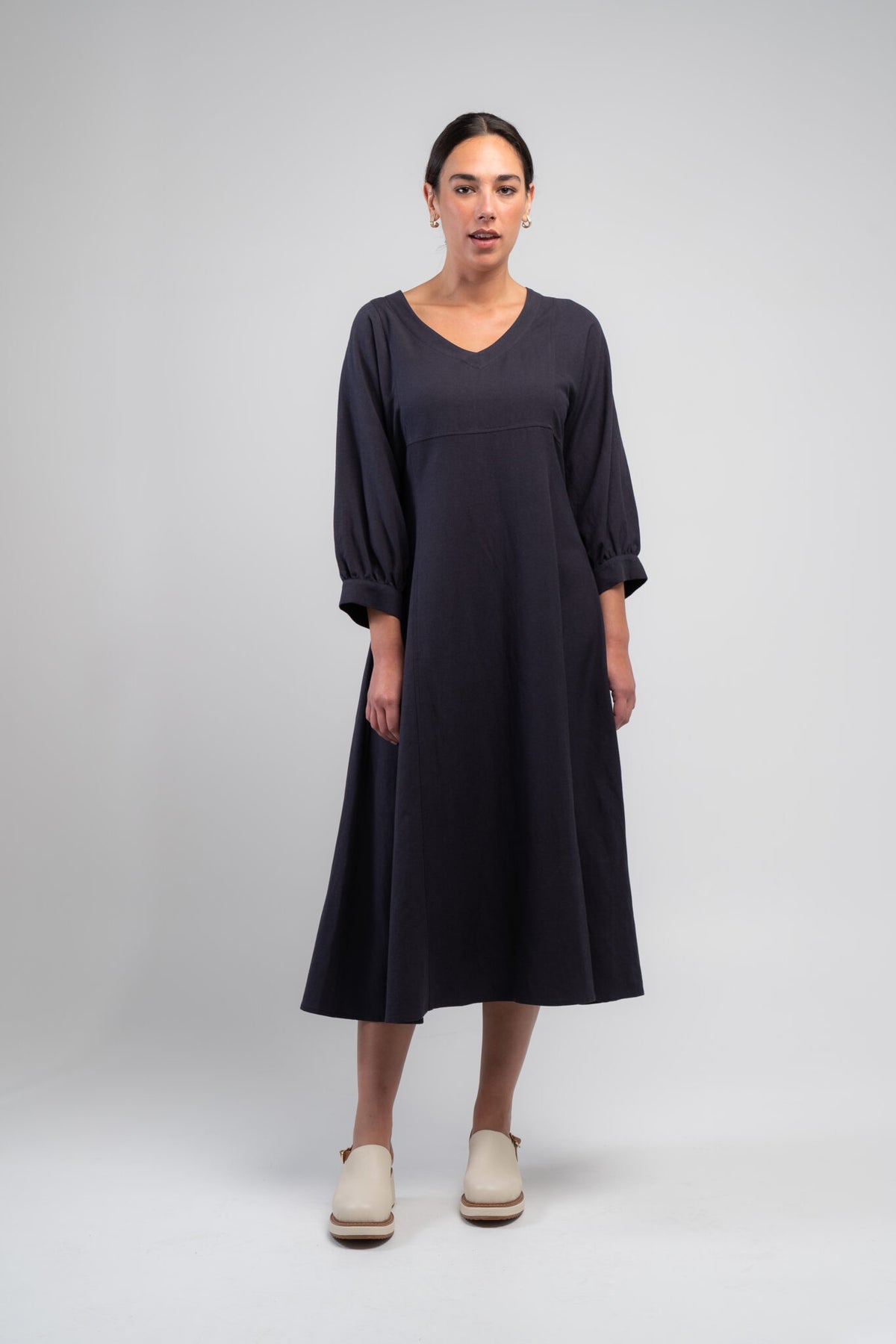 Tussie Mussie Linen Shift Dress | Ink