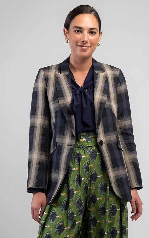 The OBI Marakesh Check Blazer features a bold oversized check, tailored fit and striped lining. Roll back the cuffs to show off the stylish stripe detail.