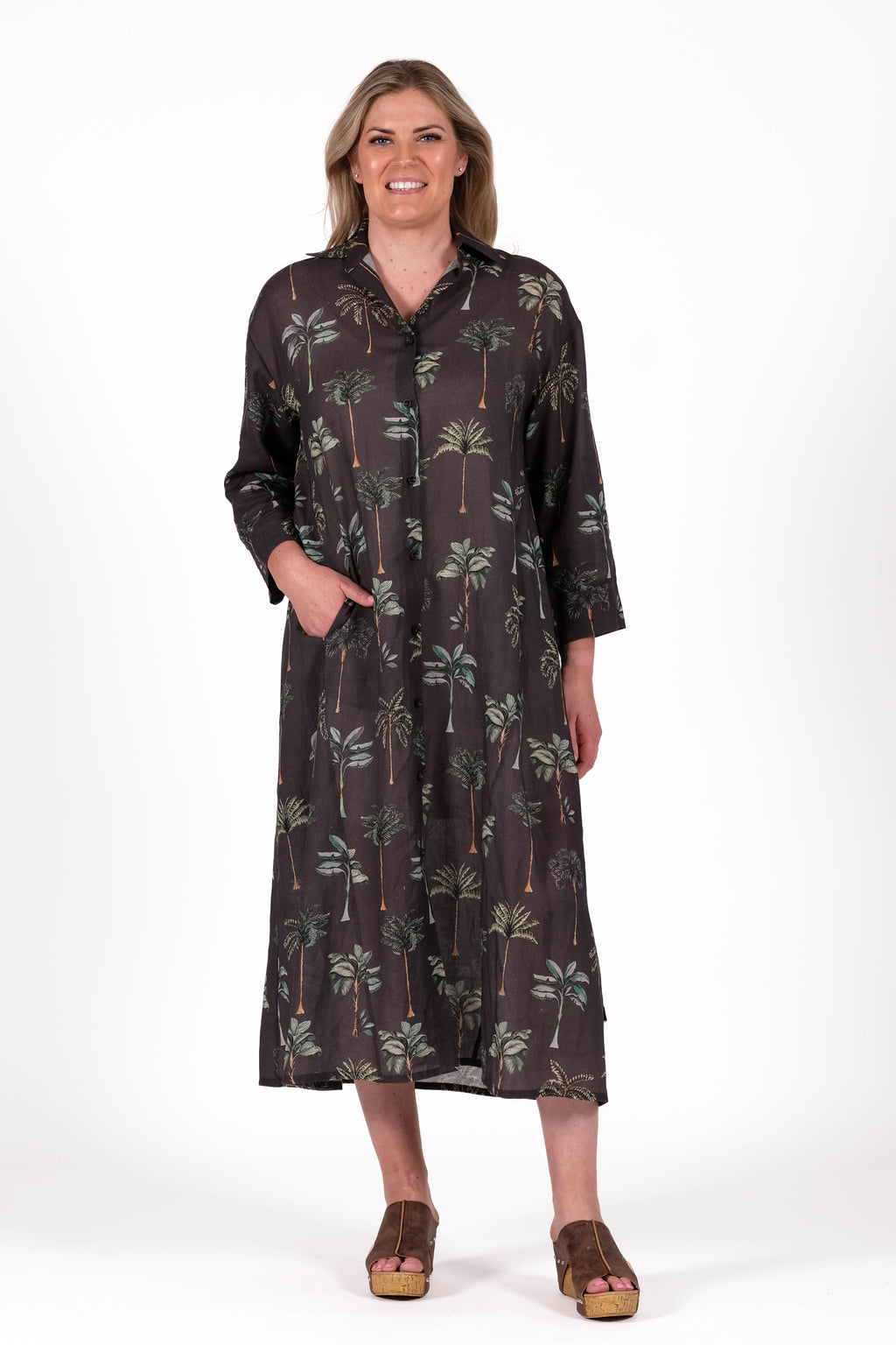 Relaxed tailoring shirt Dress. Featuring a soft shirt collar, clean button front, inset pockets, and a subtle back box pleat that creates beautiful movement through the body. By Deeanne Hobbs 