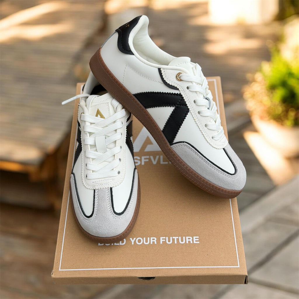 Elite Classic - White Black DK Gum