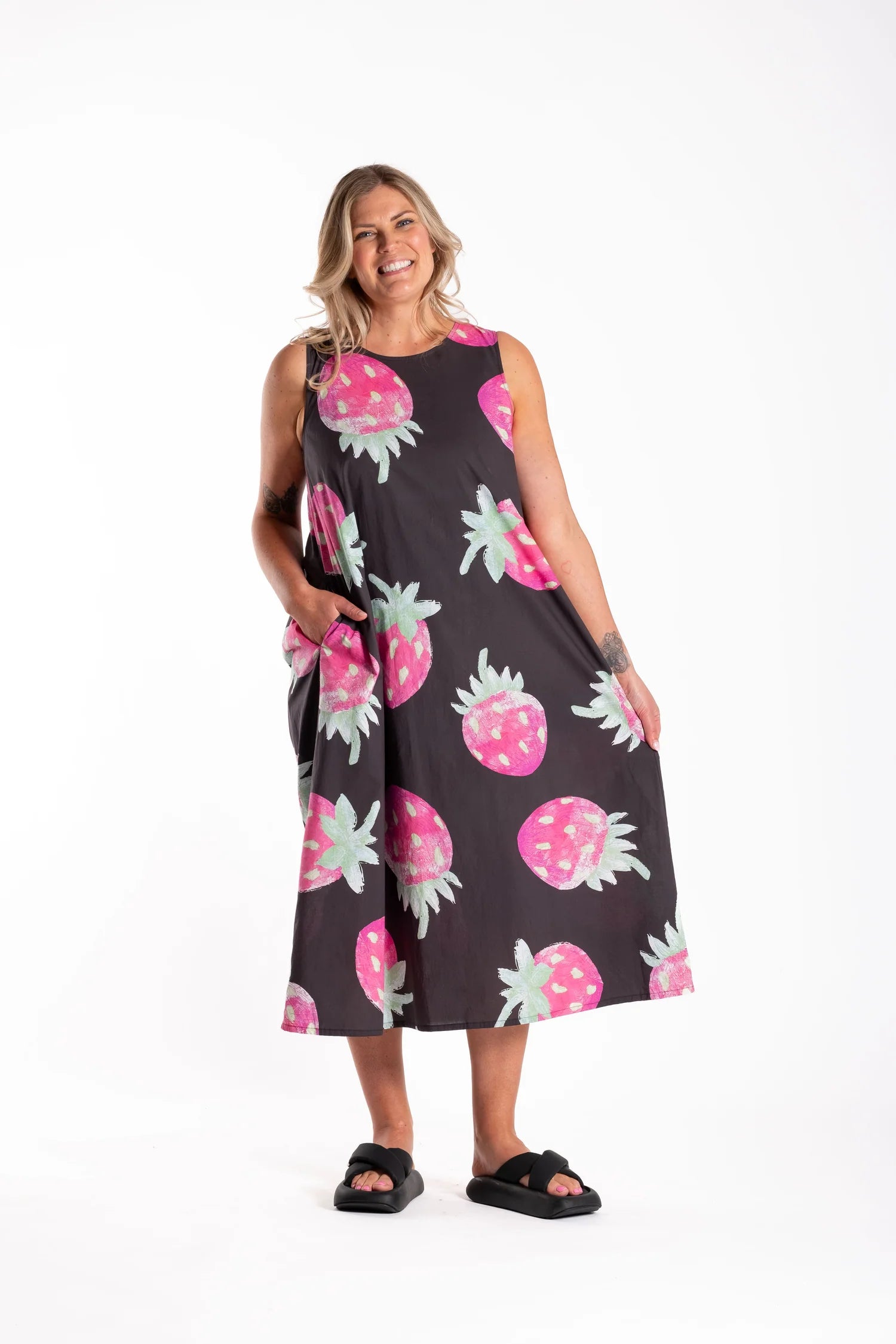 Tasmin Dress -Strawberry Fields