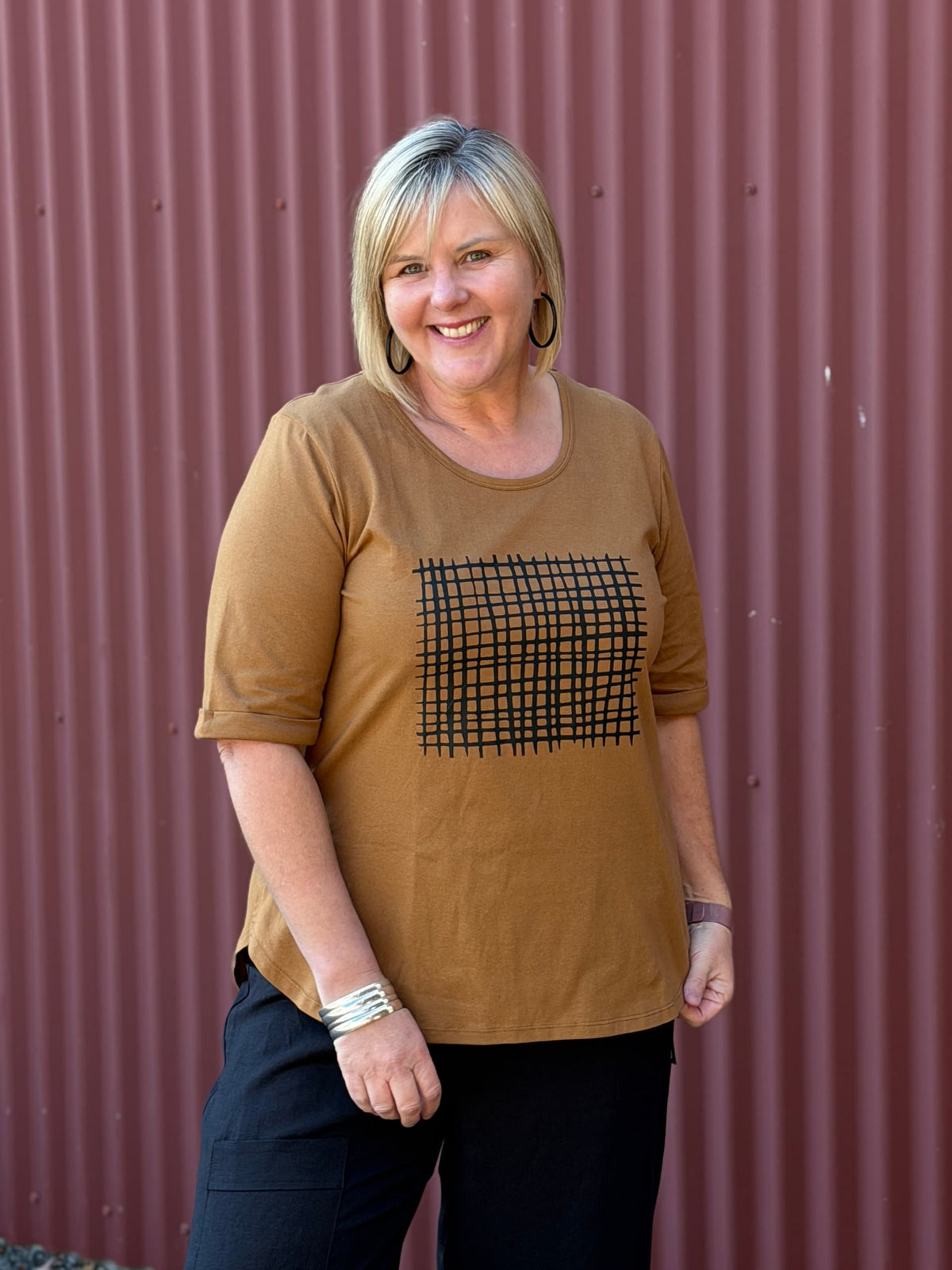 Walnut Gauze Tee -Curved Hem