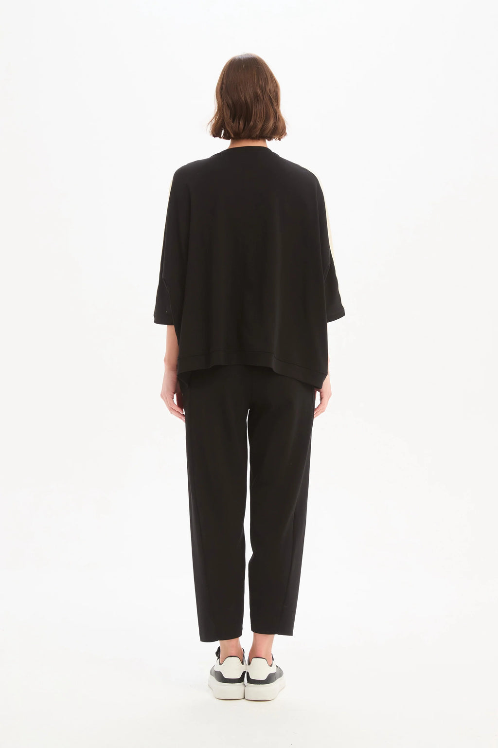 Tirelli Oversized 3/4 Stripe sleeve Tee - Black