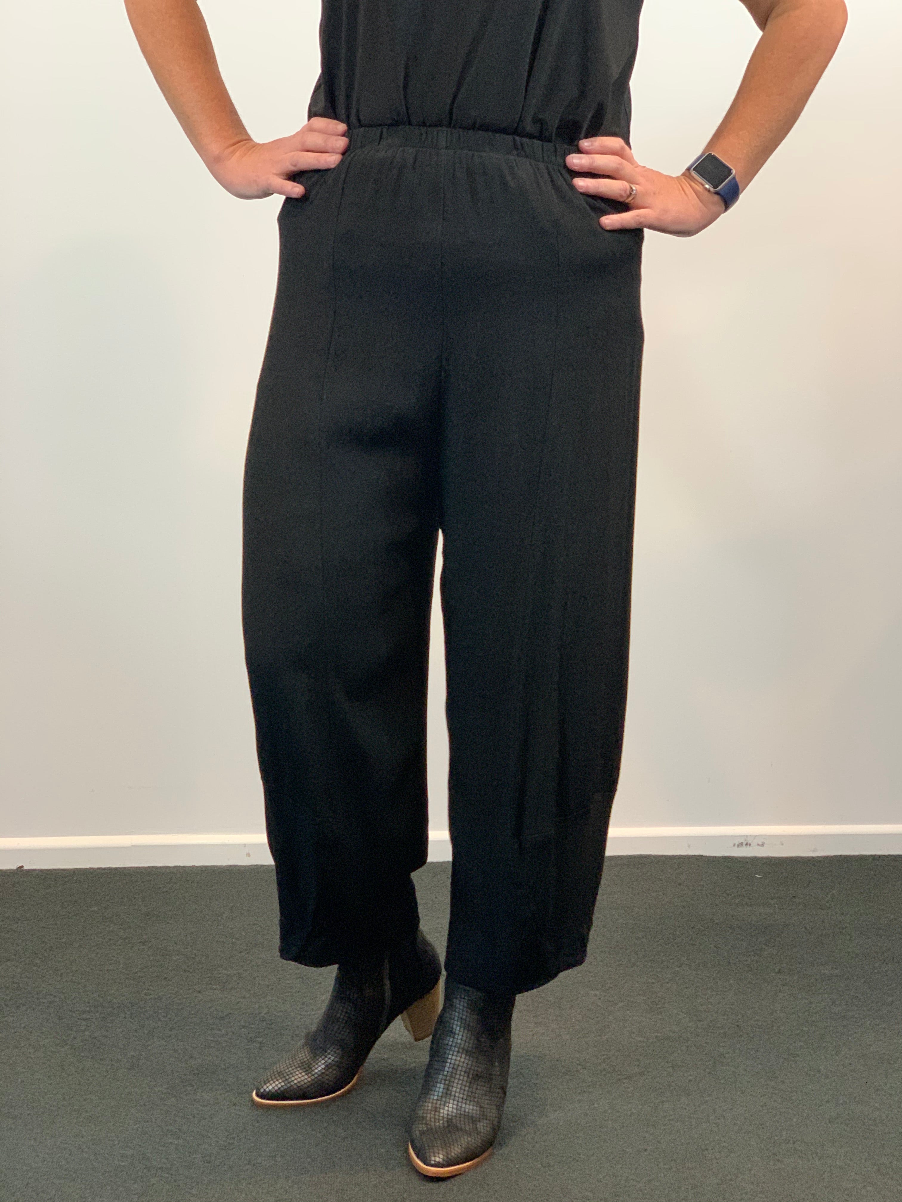 Pouch Pants - Black
